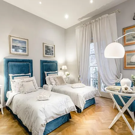 아파트 Spacious 4 Bedrooms Flat In